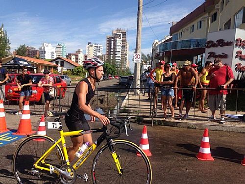 TRANSIÇÃO CICLISMO CORRIDA TRANSIÇÃO CICLISMO CORRIDA