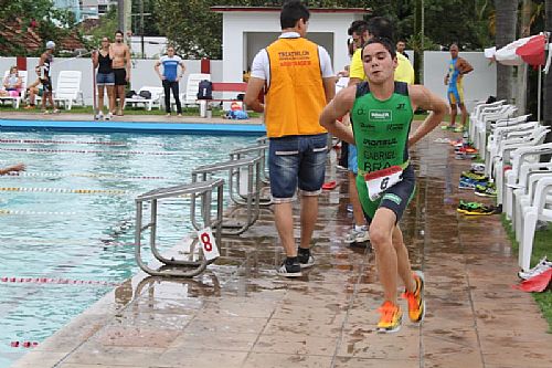 TRANSIÇÃO NATAÇÃO CORRIDA TRANSIÇÃO NATAÇÃO CORRIDA