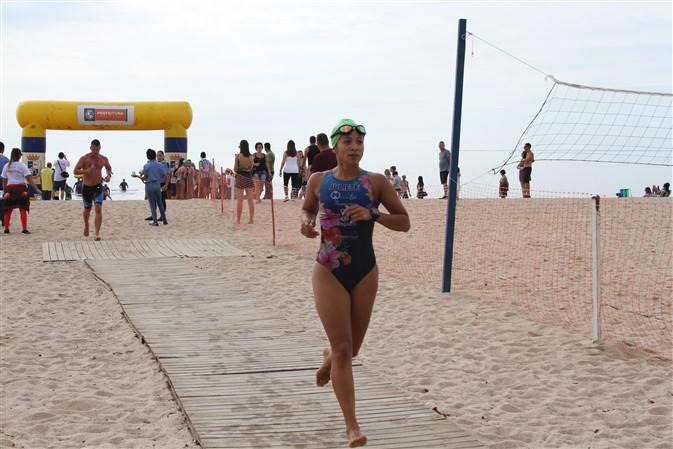 TRANSIÇÃO NATAÇÃO/CICLISMO TRANSIÇÃO NATAÇÃO/CICLISMO